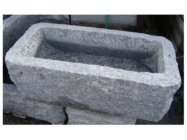 FIORIERA CICALA 80 - Granito grigio