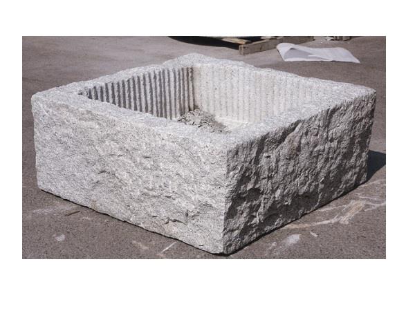 FIORIERA DOLOMITE 100 - Granito grigio
