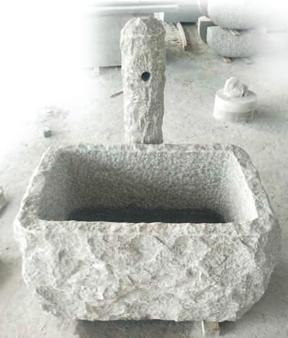Fontana Canal granito grigio